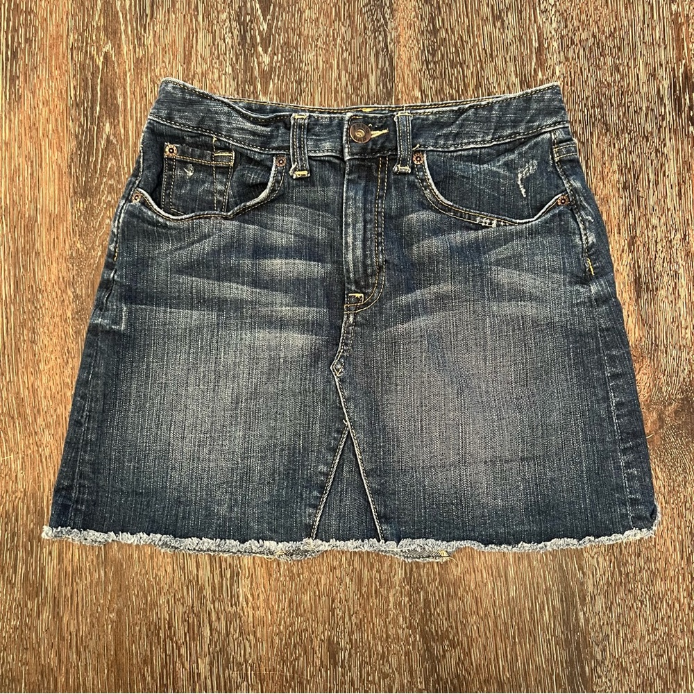 𝅺Gap Jeans Denim Cutoff Mini Skirt